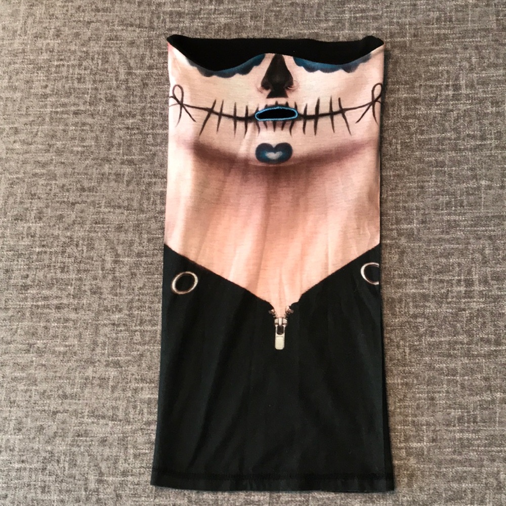 Ski mask